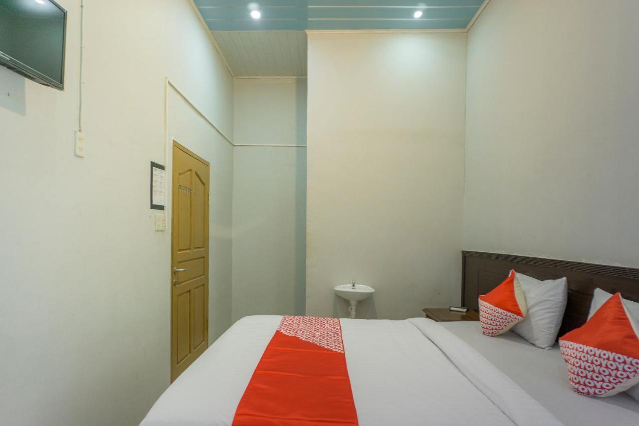 OYO 2598 Hotel Chocolate Langsa Esterno foto